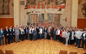 Граду Лесковцу више од 13 милиона динара за услугу лични пратилац детета, на основу уговора о наменским трансферима из републичког буџета