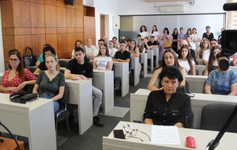 НАГРАЂЕНИ НАЈБОЉИ УЧЕНИЦИ, СТУДЕНТИ И МЛАДИ ТАЛЕНТИ
