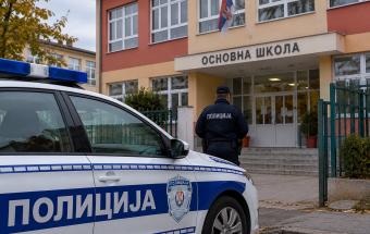 Поново лажне дојаве о бомбама у две основне школе у Лебану: Полиција прегледала објекте и потврдила да нема опасности