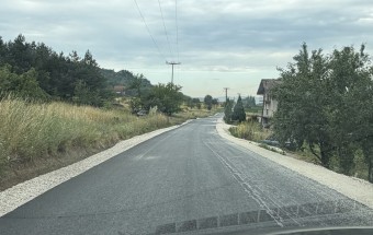 У току је асфалтирање пута од Доњег Синковца до Горњег Трњана