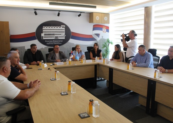 ДЕЛЕГАЦИЈА МИНИСТАРСТВА ДРЖАВНЕ УПРАВЕ У РАДНОЈ ПОСЕТИ  ОПШТИНИ ВЛАСОТИНЦЕ