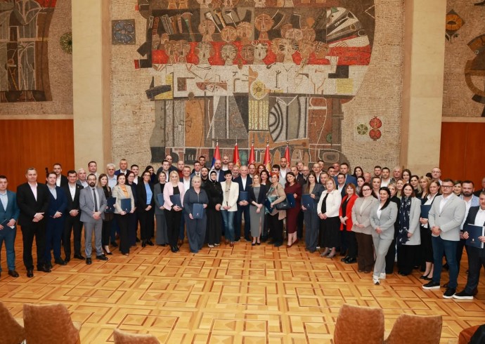 Граду Лесковцу више од 13 милиона динара за услугу лични пратилац детета, на основу уговора о наменским трансферима из републичког буџета