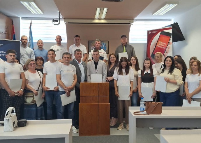 ОДЛУКЕ О САМОЗАПОШЉАВАЊУ ДАНАС ДОБИЛА 33 ЛИЦА
