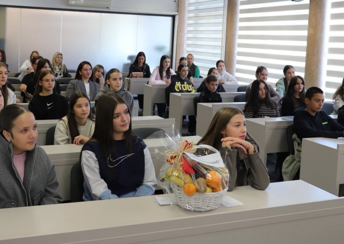 ПРИЈЕМ ЗА ЧЛАНОВЕ ЂАЧКИХ ПАРЛАМЕНАТА И ДЕЦУ ИЗ ВРТИЋА