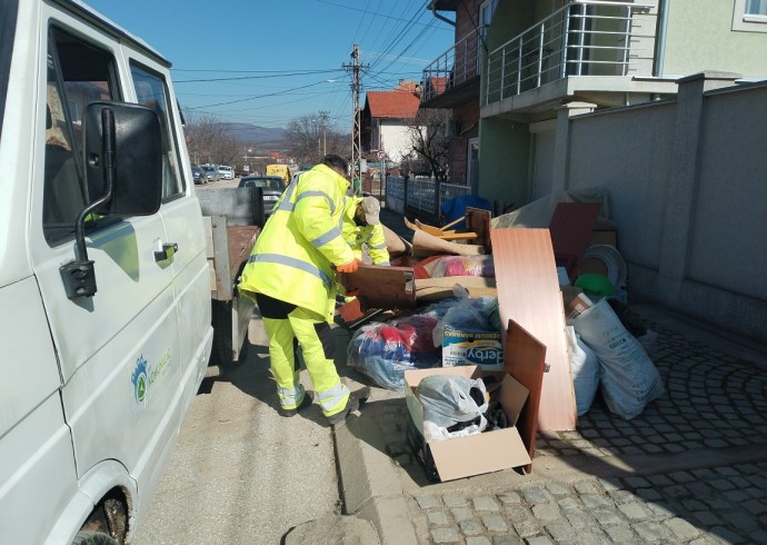 ПРВЕ КОЛИЧИНЕ КАБАСТОГ ОТПАДА ИЗ ВЛАСОТИНЦА КРЕНУЛЕ ПУТ ПИРОТСКЕ  ДЕПОНИЈЕ И РЕЦИКЛАЖНОГ ЦЕНТРА