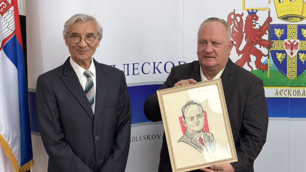 Град Лесковац најбољи домаћин – национални трофеј „Благо Србије“ уручен градоначелнику Цветановићу за успешну организацију - 2