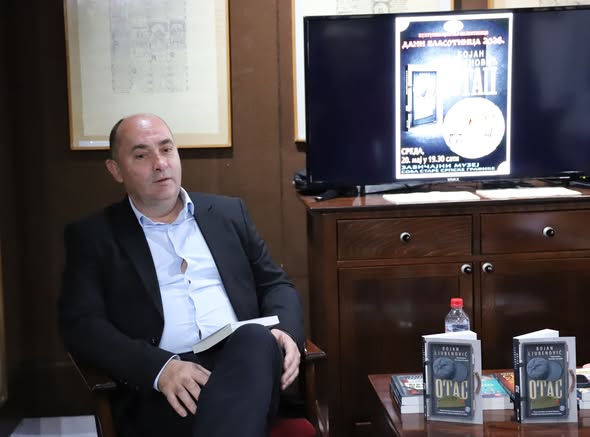 ПРЕДСТАВЉЕН РОМАН „ОТАЦ“, БОЈАНА ЉУБЕНОВИЋА