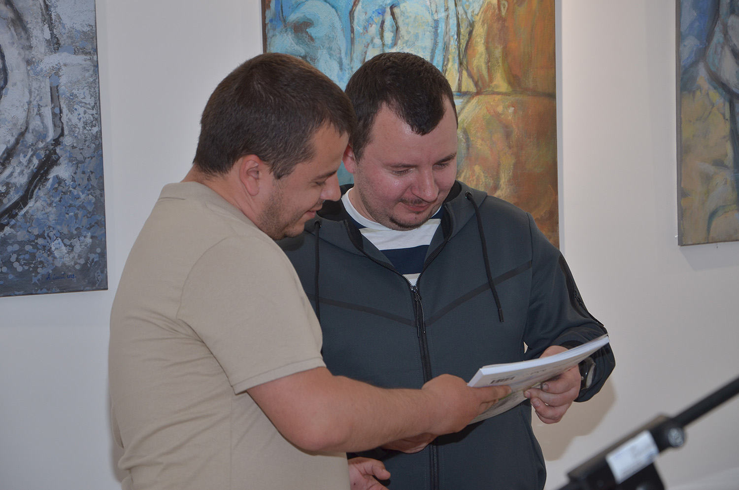 Дани Власотинца – изложба слика Александра Спасића у реновираној галерији Културног центра - 4