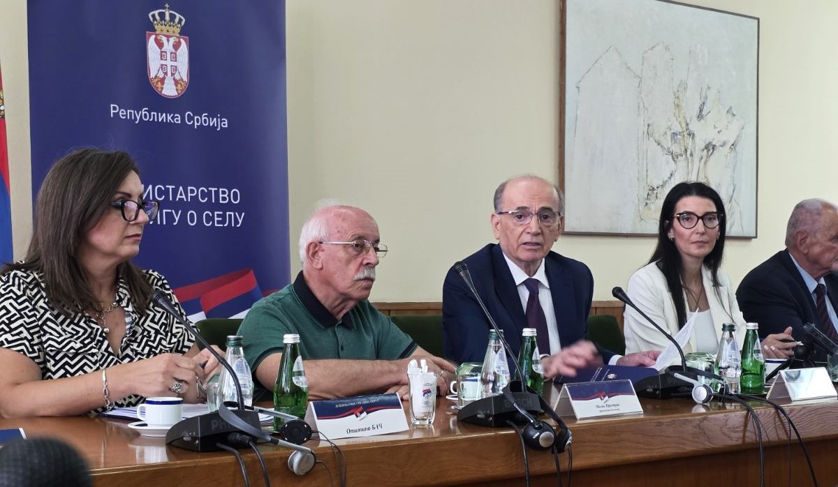 Власотинцу 3,6 милиона динара за развој привредних активности на селу