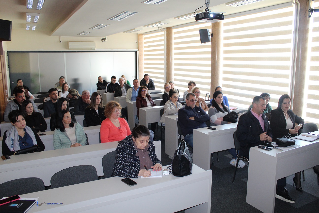 Представљени јавни позиви НСЗ у Власотинцу, смањен број незапослених