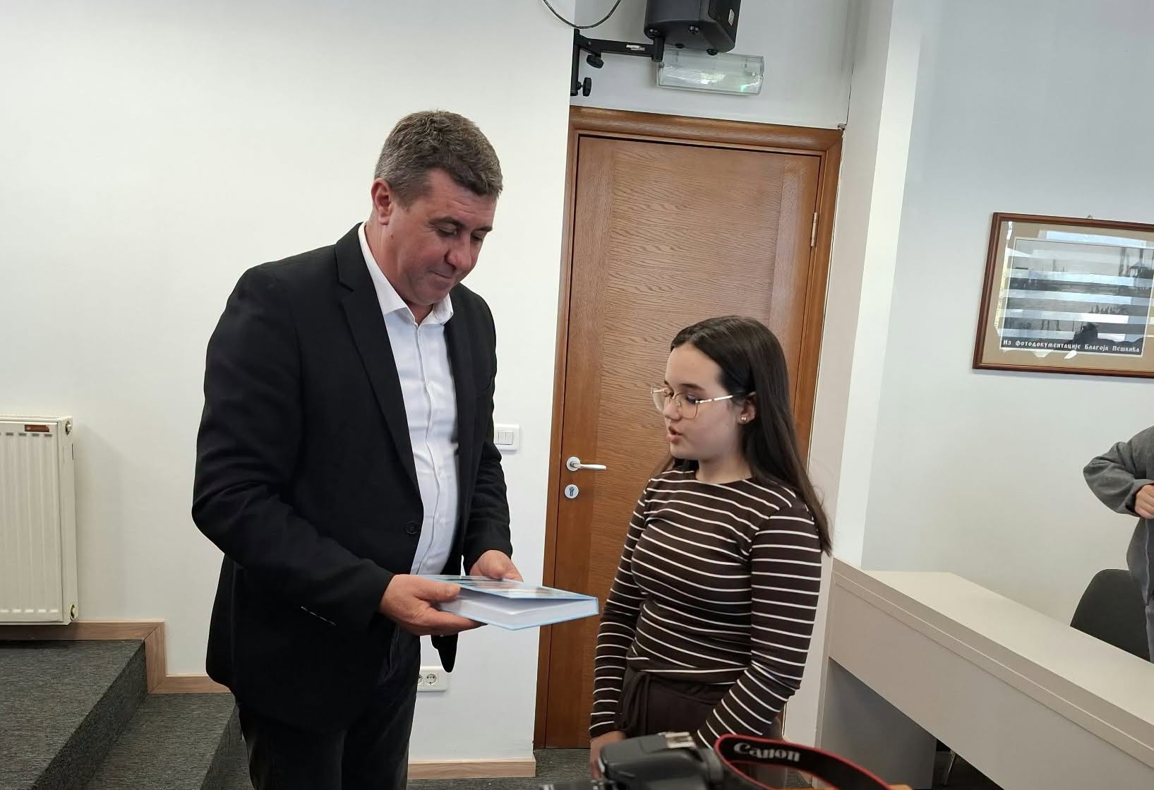 ПРИЈЕМ ЗА ЧЛАНОВЕ ЂАЧКИХ ПАРЛАМЕНАТА И ДЕЦУ ИЗ ВРТИЋА - 2
