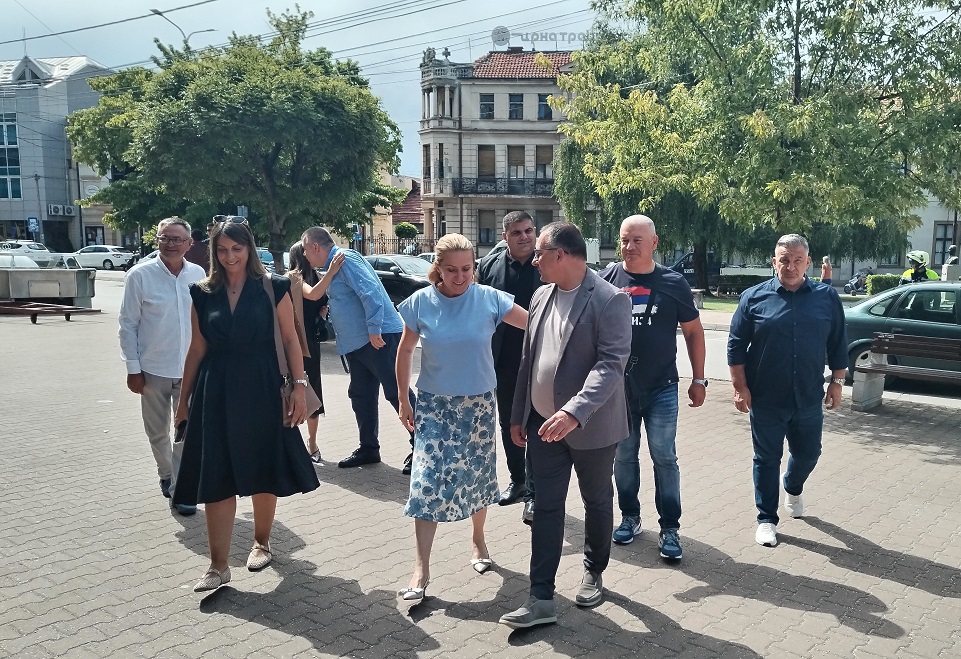 ДЕЛЕГАЦИЈА МИНИСТАРСТВА ДРЖАВНЕ УПРАВЕ У РАДНОЈ ПОСЕТИ ОПШТИНИ ВЛАСОТИНЦЕ - 2