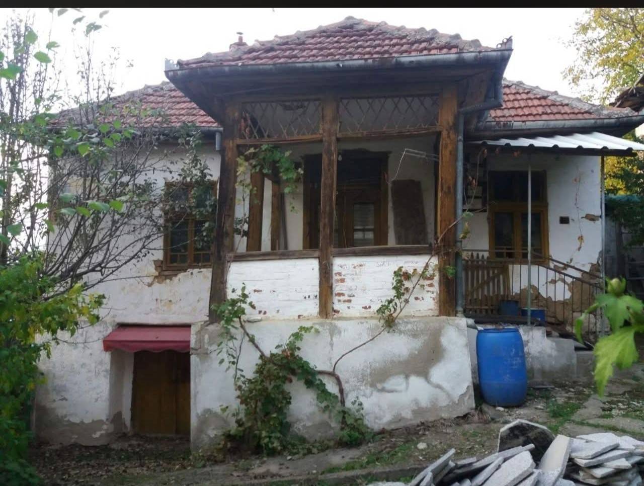 Na prodaju imanje - selo Dadince, kod Vlasotinca